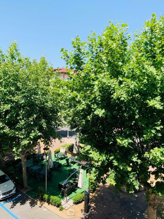 I Platani 3 Apartment มอนเตกาตินี แตร์เม ภายนอก รูปภาพ